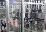 Κίνηση του σερβο νερού μηχανών πλήρωσης μπουκαλιών σαμπουάν 4KW που γεμίζει και μηχανή κάλυψης